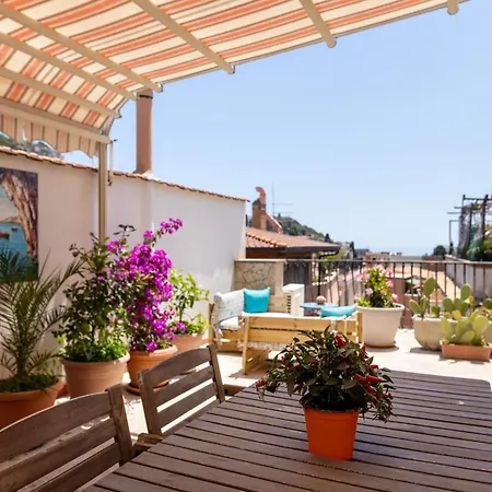 Medusa Exclusive Rooftop Apartment